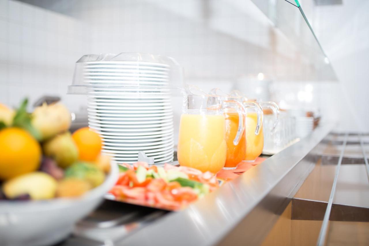 Katholische Akademie Schwerte Hotel Luaran gambar
