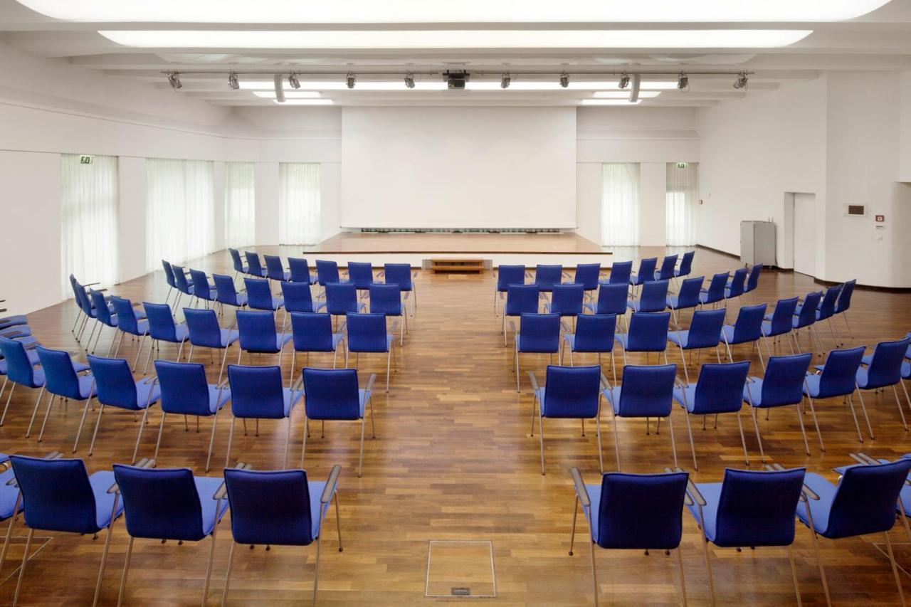 Katholische Akademie Schwerte Hotel Luaran gambar