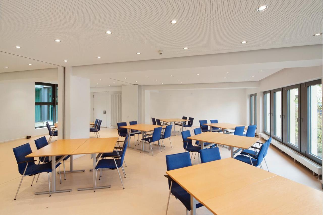 Katholische Akademie Schwerte Hotel Luaran gambar