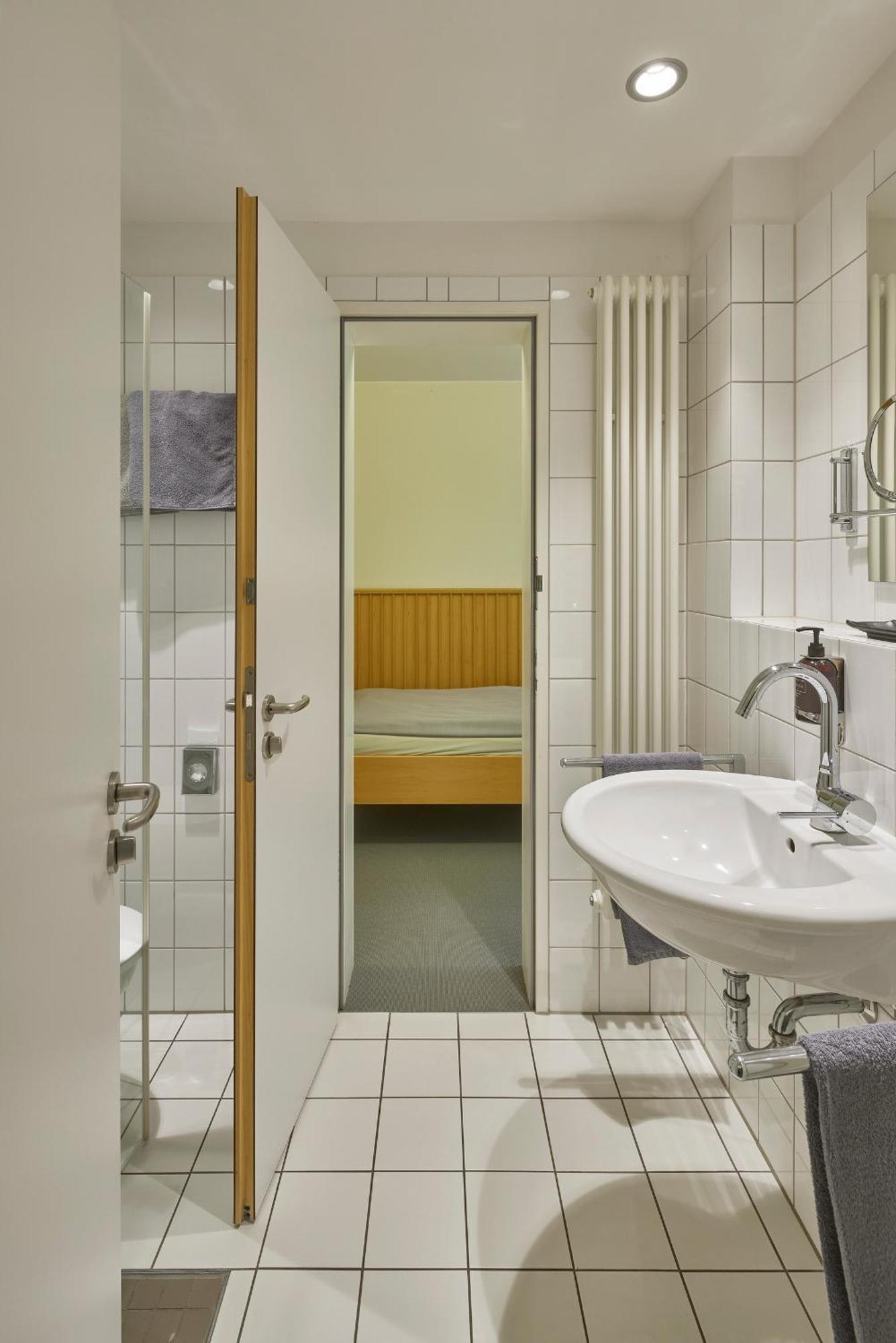 Katholische Akademie Schwerte Hotel Luaran gambar