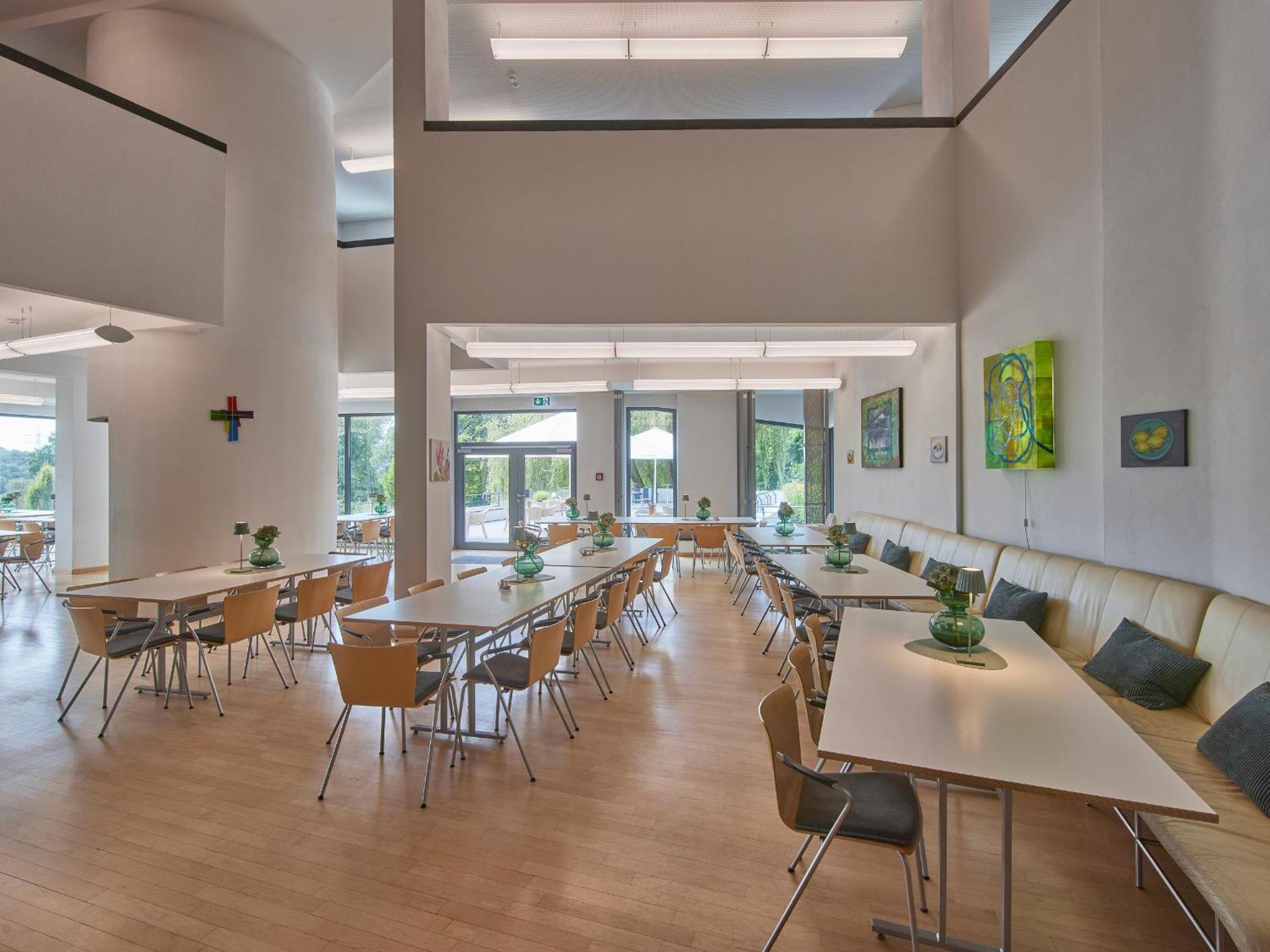 Katholische Akademie Schwerte Hotel Luaran gambar